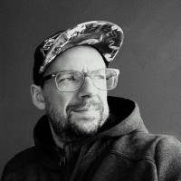 Eric, the creator of Finds Table | fondstable.net